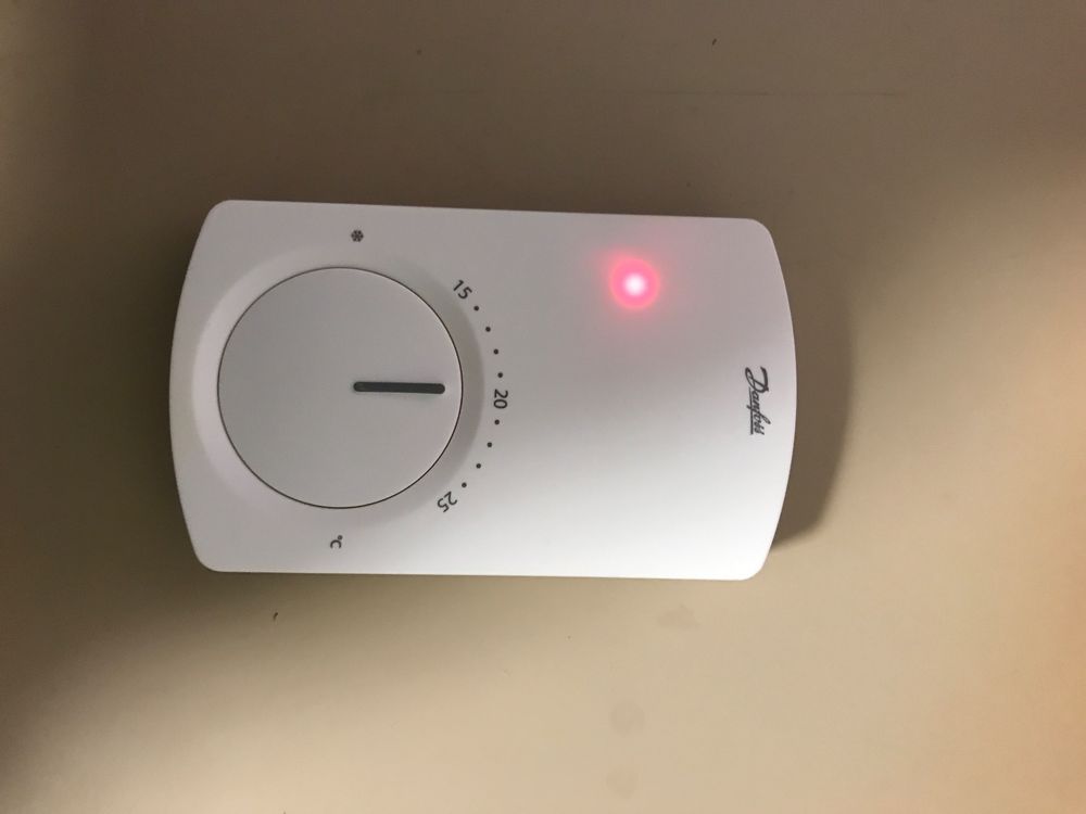 Danfoss CF2 Funk Einzeluarmregulierug Thermostat CF-RS | Kaufen auf Ricardo