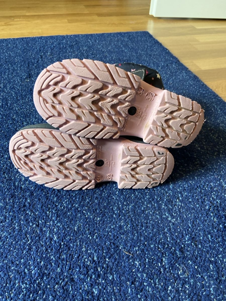 Scarpe per ragazze: Schuhpaket Grösse 31/32 – Usato da Schaffhausen venduto da pattyschmid 9