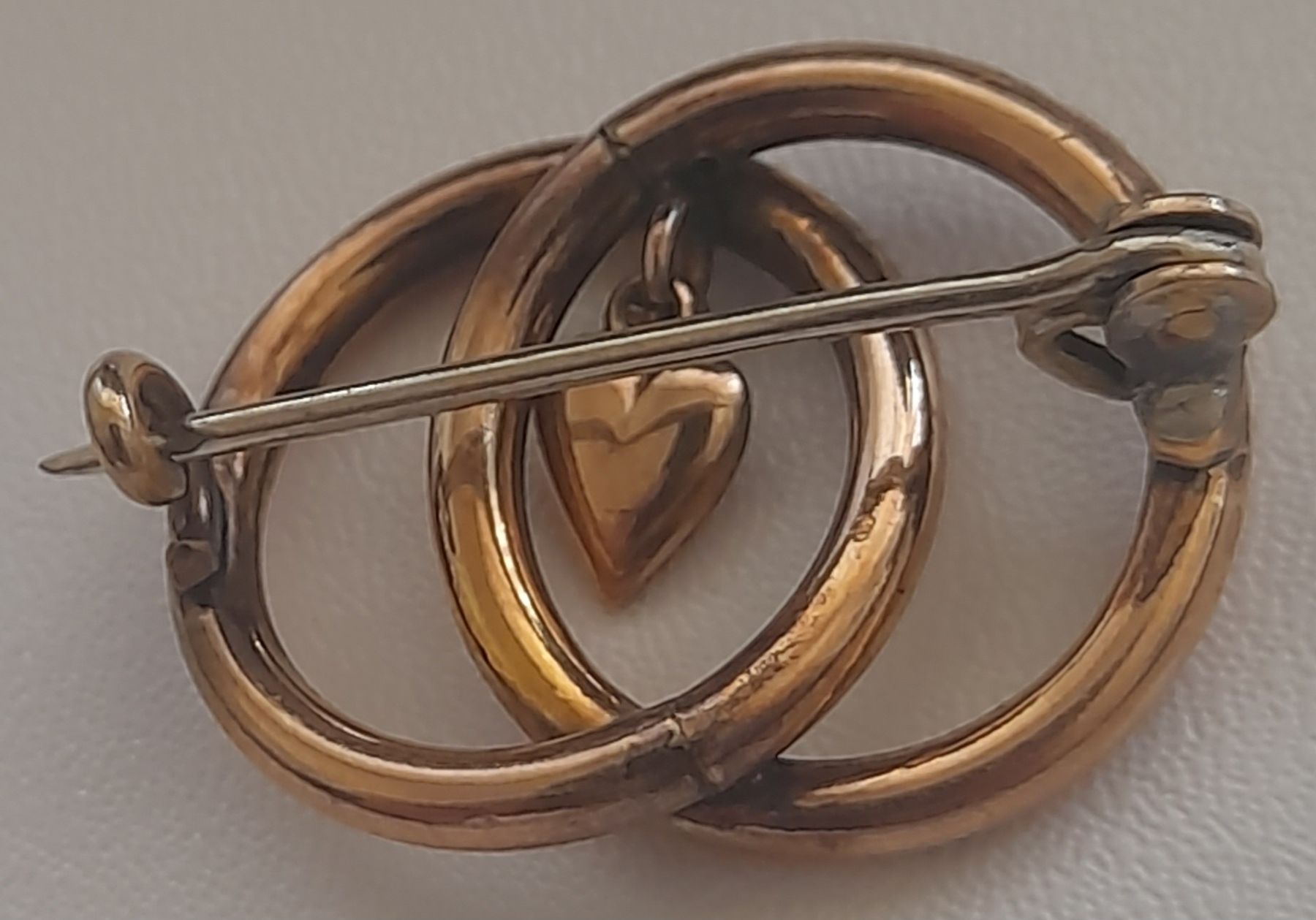 Broches & Aiguilles: Broche ancienne en Or 9cts/375. – D'occasion à Lausanne par Glam-Luxe 4