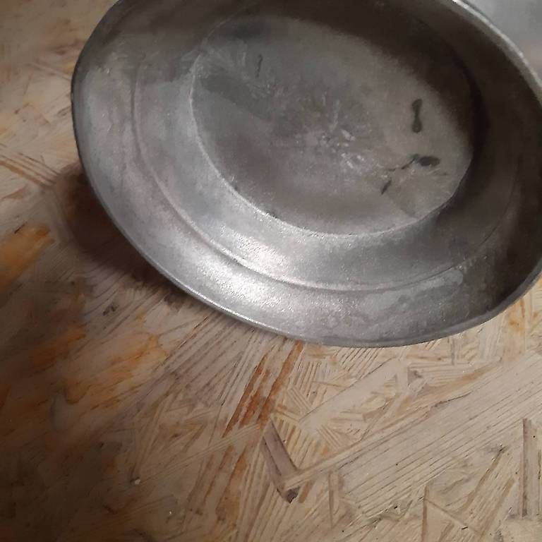 Caraffe: Zinnkanne antik – Usato da Orbe venduto da inf_g9fg 4