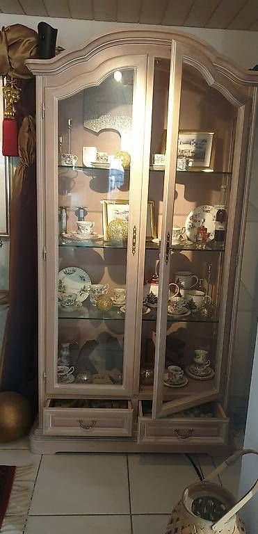 Vetrine: Vitrine / Selva – Usato da Benken SG venduto da samba12 1