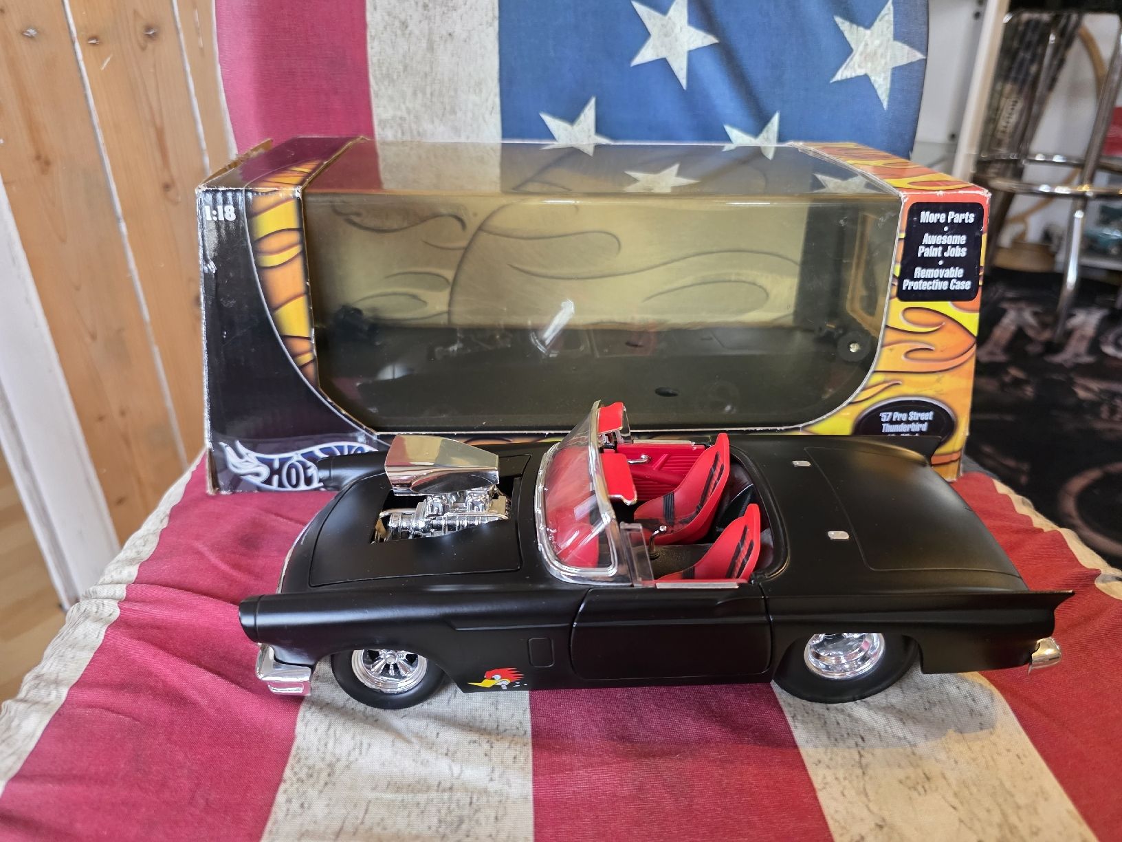 Hot Wheels Voitures modèles: 57'Pro Street Thunderbird Modified 1:18 – D'occasion à Goldingen par Muscle_Cars84 1