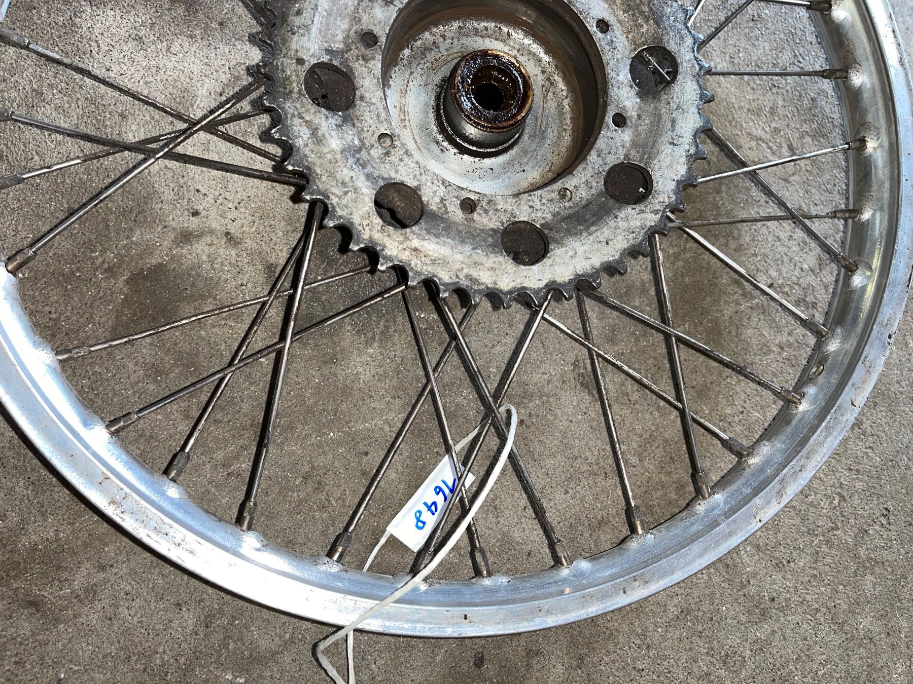 Sachs Pièces pour mobylette: Mofa Speichenhinterrad – D'occasion à Fahrni b. Thun par berger_tuning34 1