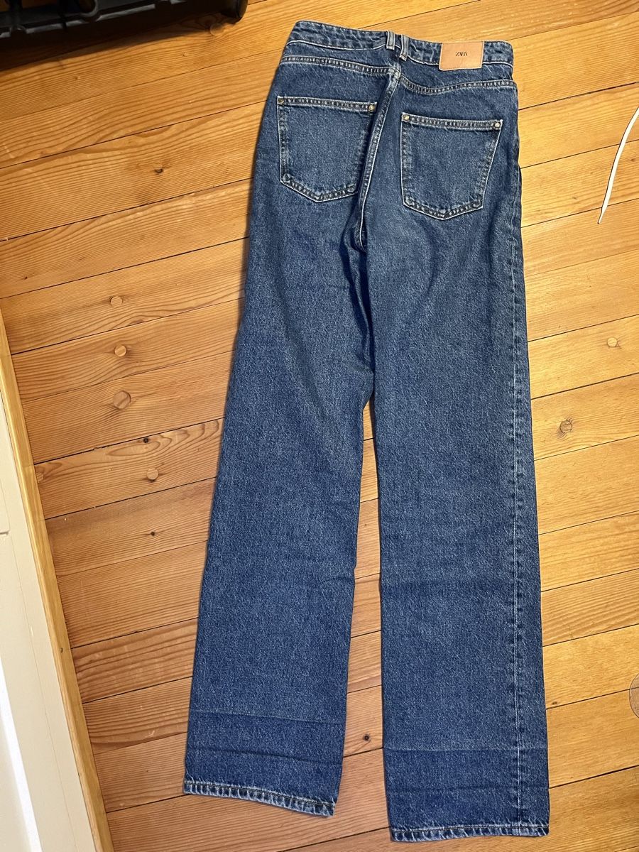 Zara Jeans: ZARA Wide leg Jeans – Usato da Winterthur venduto da Milly_z9 1