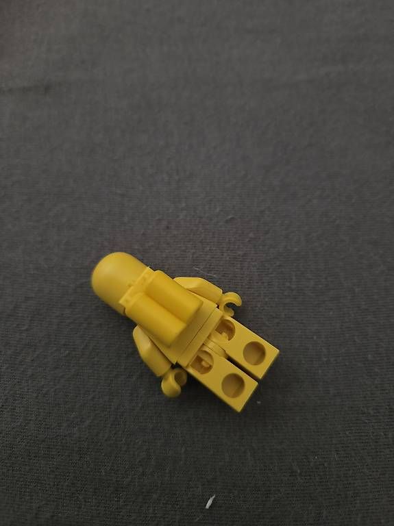 Kit di costruzioni: Lego Space Minifigur Gelb – Usato da Zürich venduto da jil_pyn9