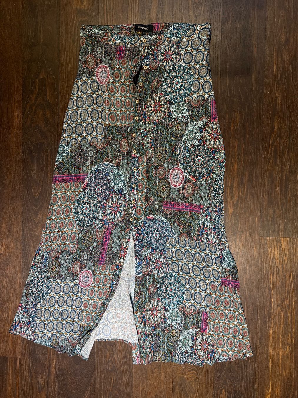 Desigual Gonne: Desigual Rock gemustert Grösse M/L neuwertig – Usato da Gerzensee venduto da Puce12