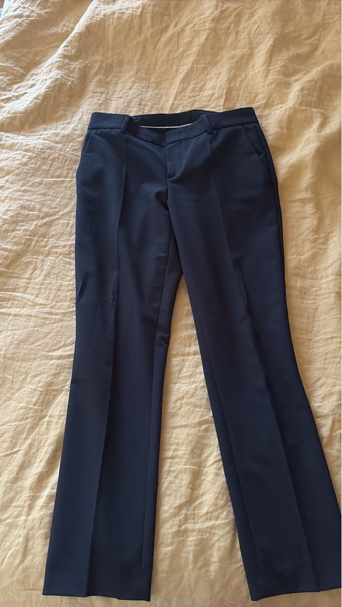 Pantalons: Navy Blue Pants – Neuf avec emballage d'origine à Oberhasli par ani_97f7