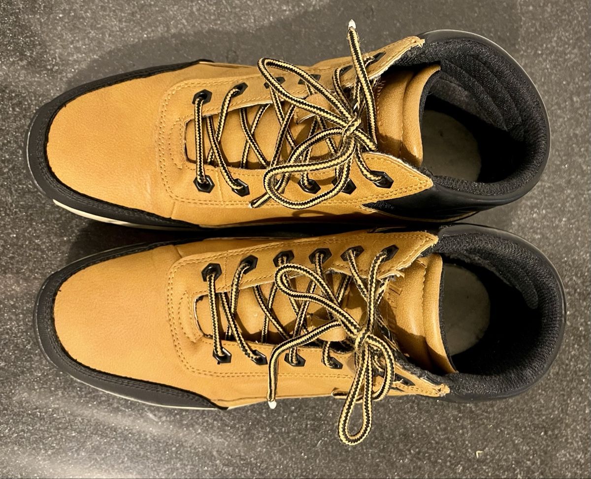 Scarpe da uomo: Neuwertige Land Rover Freizeitschuhe – Usato da Ittigen venduto da Baumi11 3
