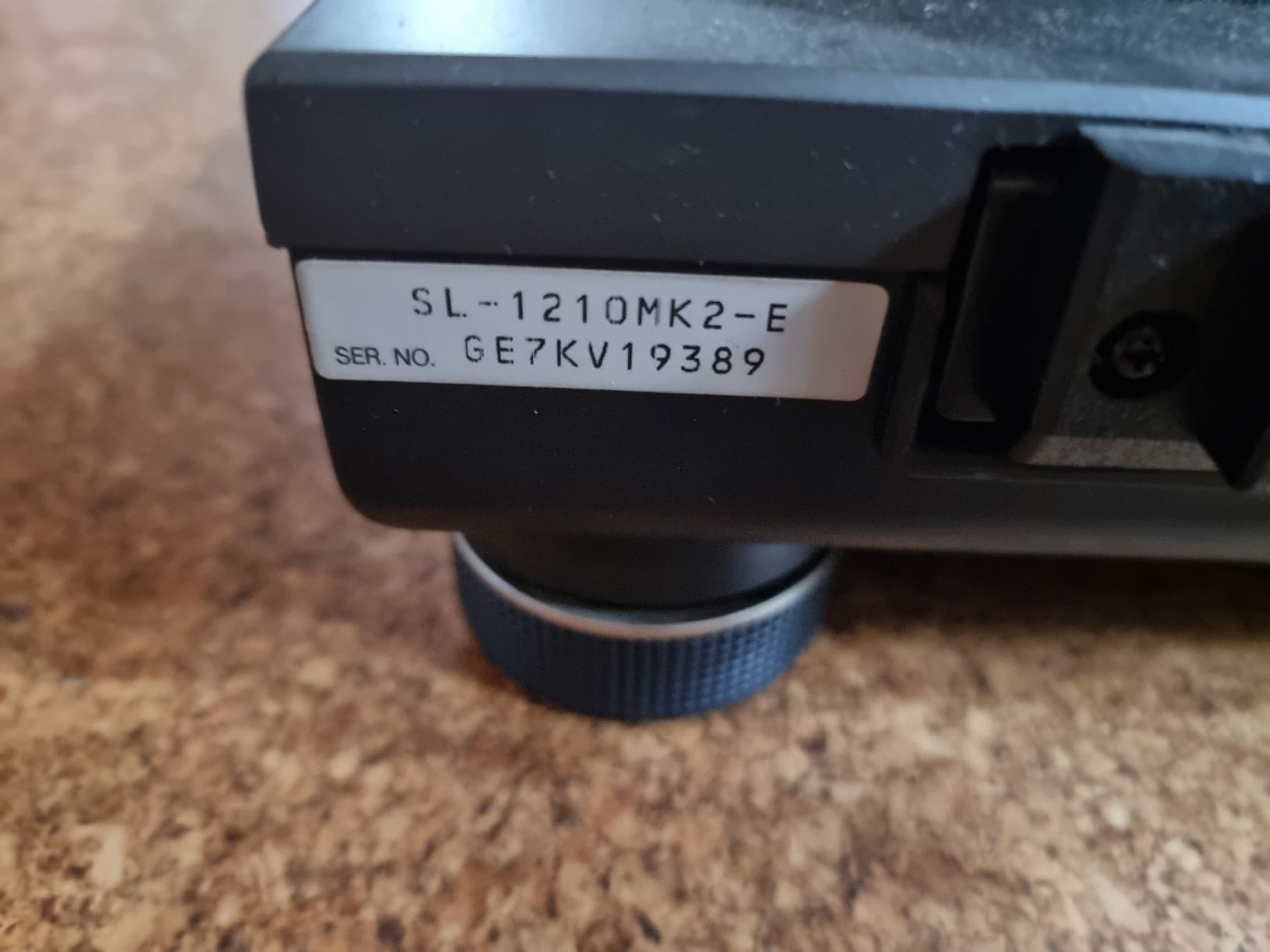 Technics Plattenspieler: Technics SL-1210MK2 Plattenspieler Direktantrieb – Gebraucht aus Rigi-Kaltbad von Marion_Fercher 5