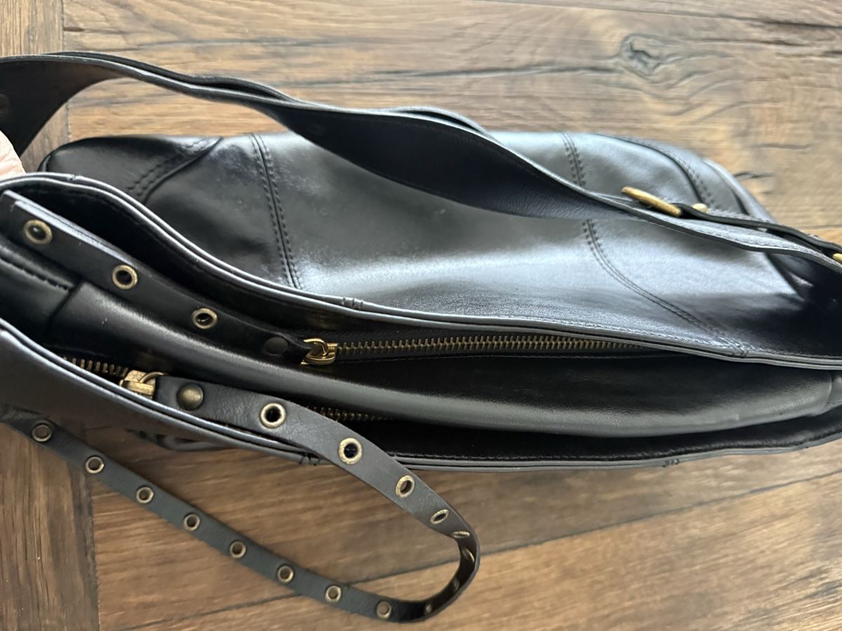 Autres vêtements & accessoires: Taschen Montini  echt Leder  – D'occasion à Pfeffikon LU par pepino17 1
