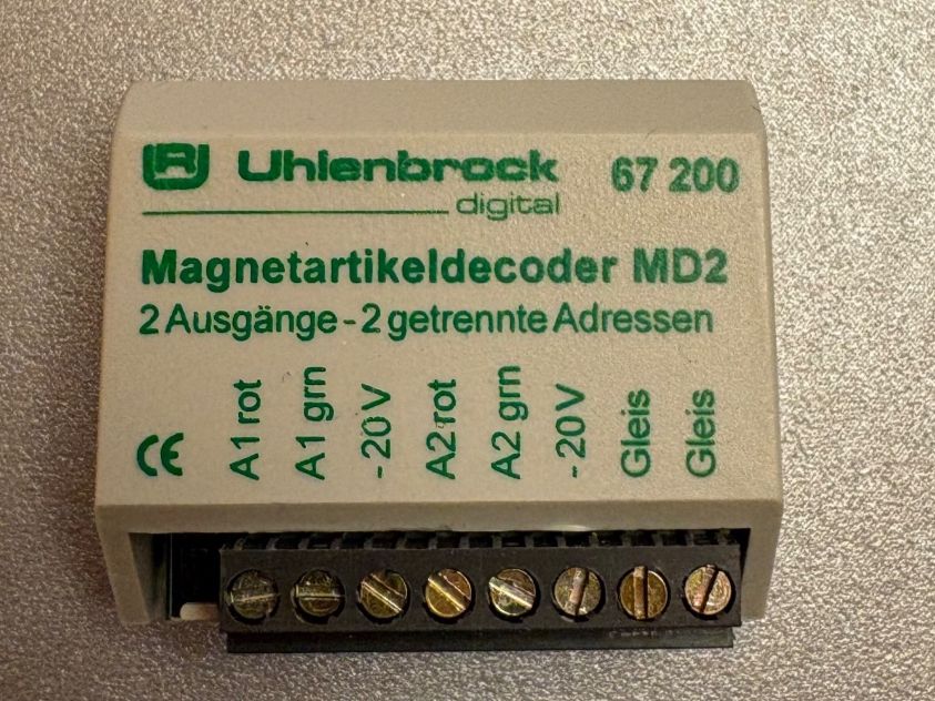 Uhlenbrock Modelleisenbahnen: Uhlenbrock Schaltdecoder 67200 MD2 – Gebraucht aus Stäfa von chris_c638