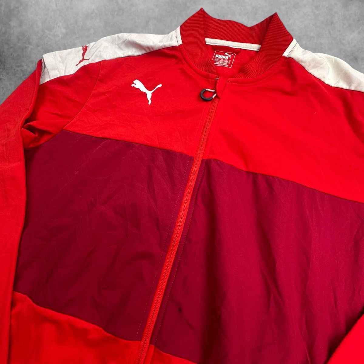 Puma Vestes: Puma red jacket – D'occasion à Erlinsbach SO par TogaResell 1