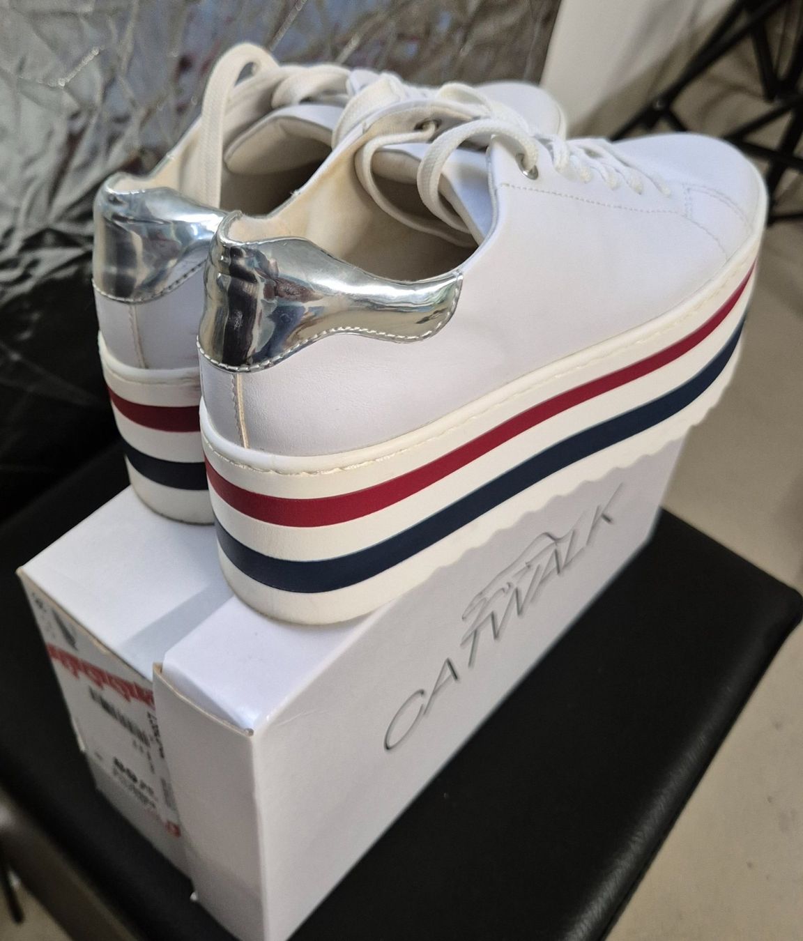 Damenschuhe: Catwalk Damen Sneackers TOP – Gebraucht aus Gümligen von dumians 2