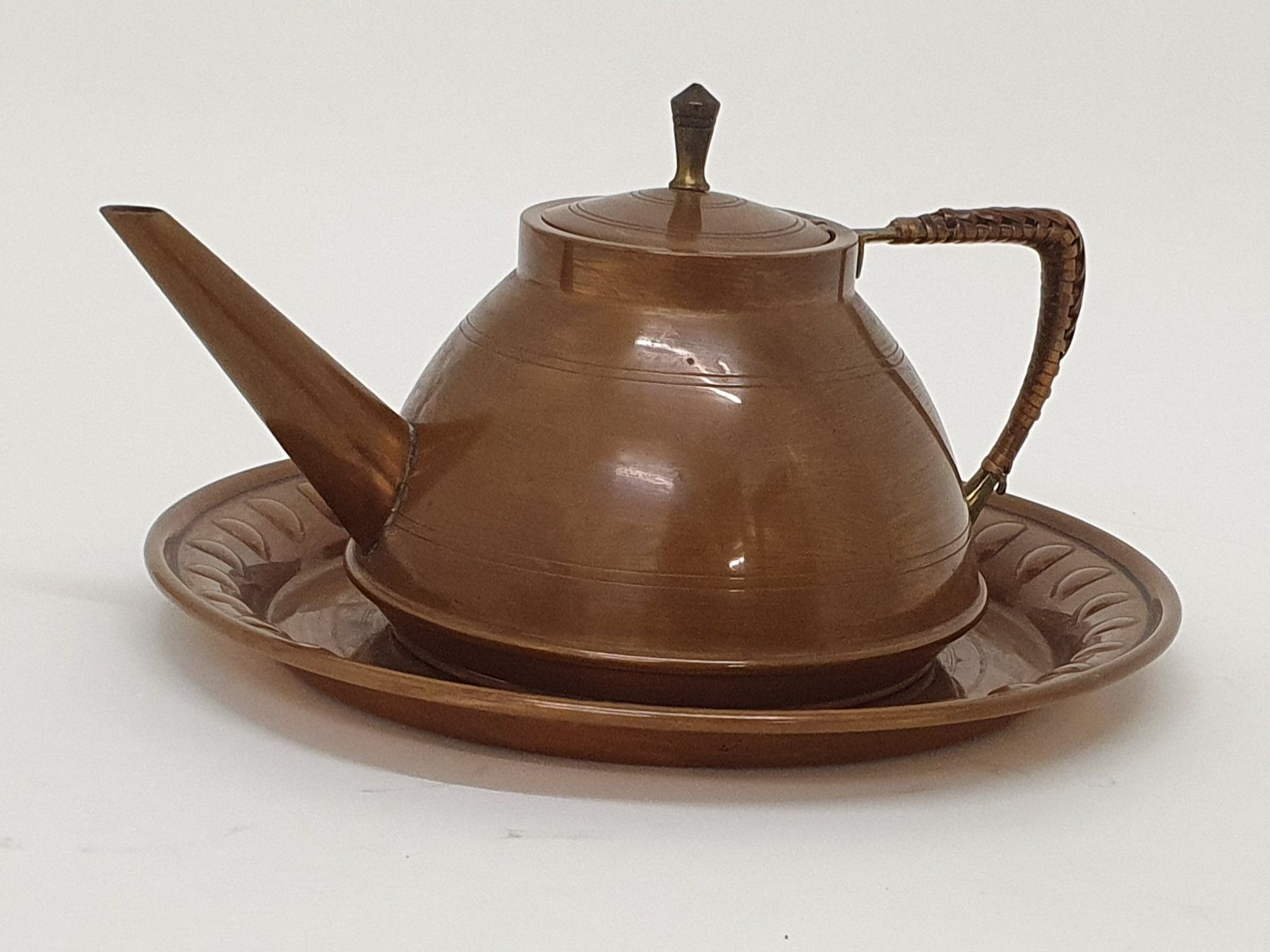 Teekannen: VINTAGE Kupfer Teekanne mit Teller - Schnäppchen! – Gebraucht aus Aegerten von taxidermo 1