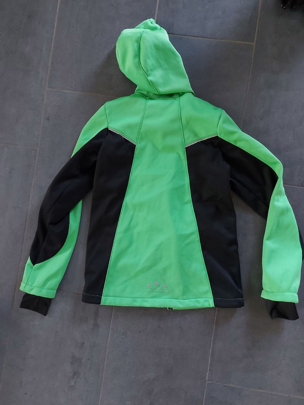 Giacche: Softshelljacke grün Gr 158 – Usato da Trimbach venduto da Shanja99 2