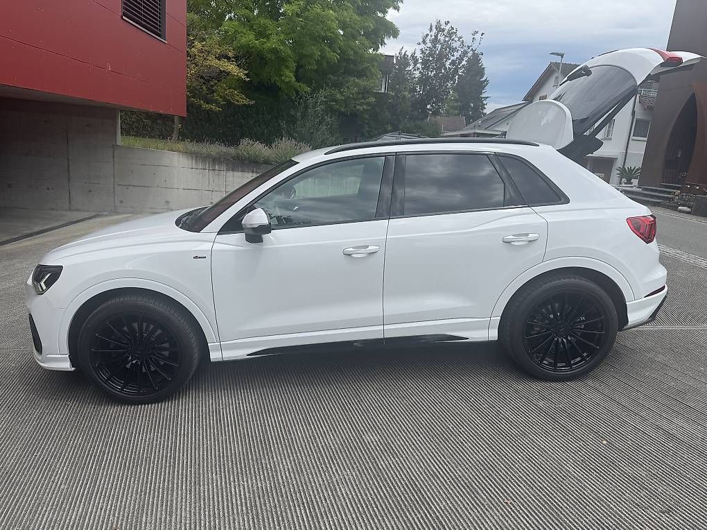 Automobili: Audi Q3S-Line 40TFSI QUATTRO – Usato da Widnau venduto da Dani7866 2