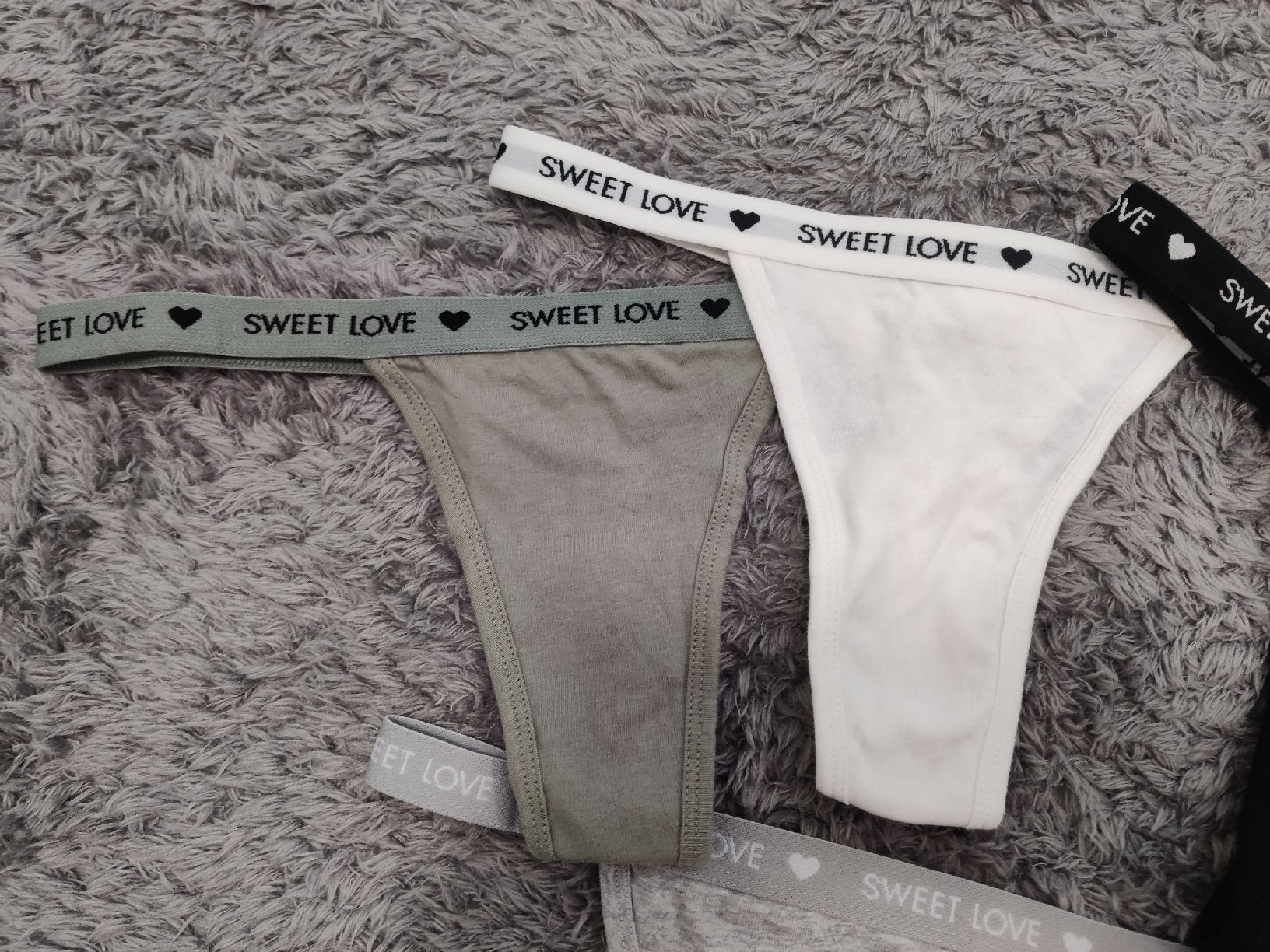 Sonstige Unterwäsche: String Tanga S – Neu (gemäss Beschreibung) aus Pieterlen von Saemelili 1