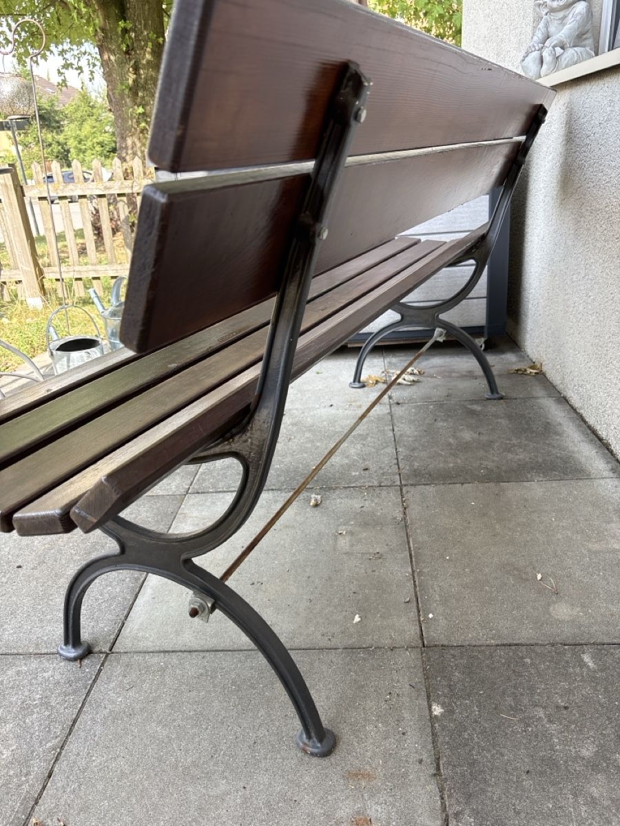 Panchine: Sitzbank alt – Usato da Winterthur venduto da Lombri 1