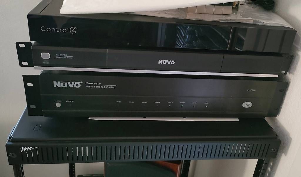 Casse acustiche: Control4 EA-5 mit Nuvo Multiroom-System – Usato da Altendorf venduto da Gebri 2