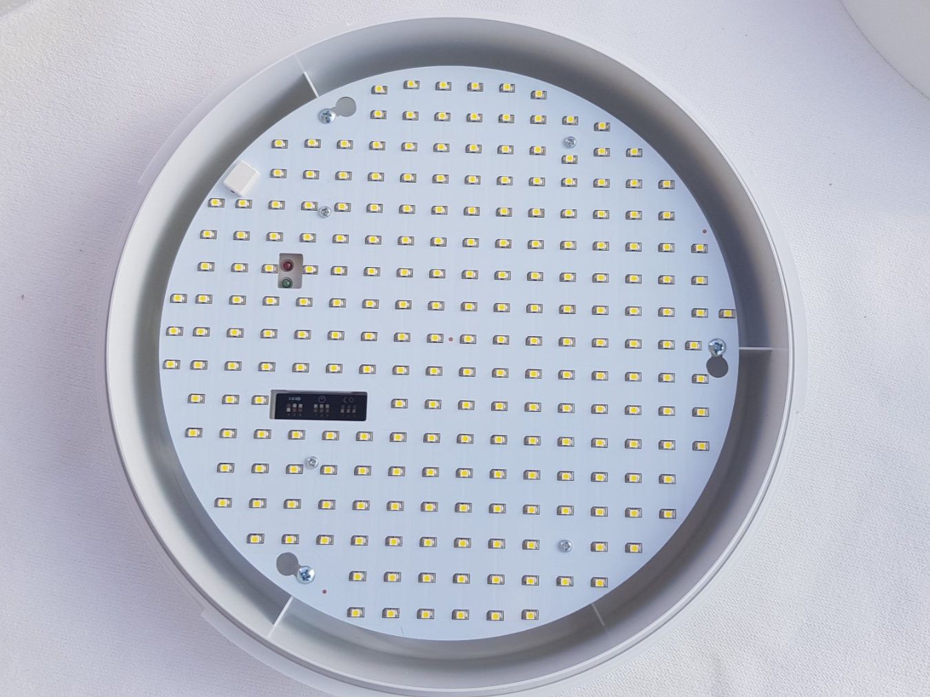 Kronleuchter & Deckenlampen: Aurora LED Deckenlampe Mikrowellensensor, AURORA AU-BH103MS – Neu und originalverpackt aus Näfels von BonFra 1