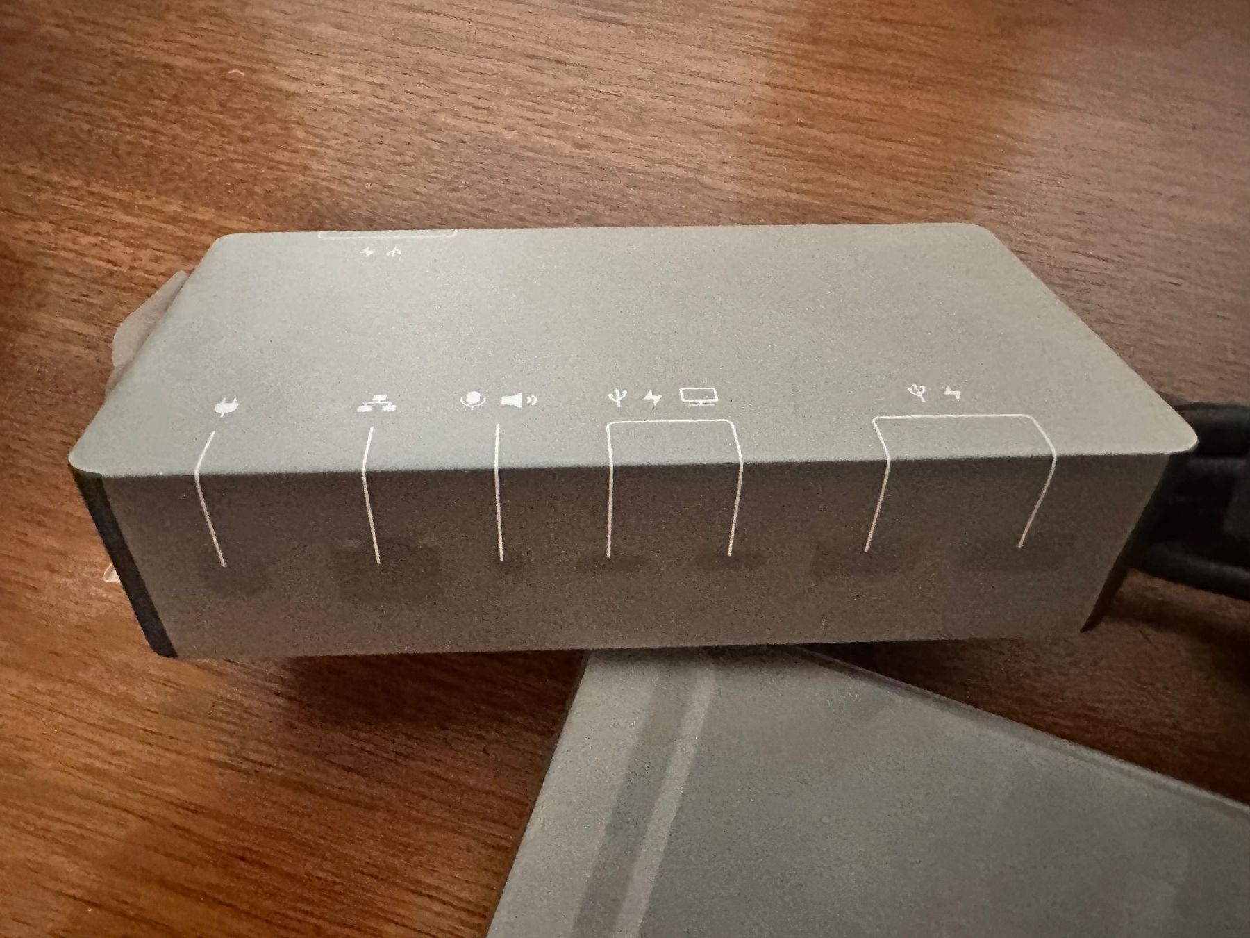 Microsoft Docking station: Microsoft dock 2 – Usato da St-Maurice venduto da Gigione01 1