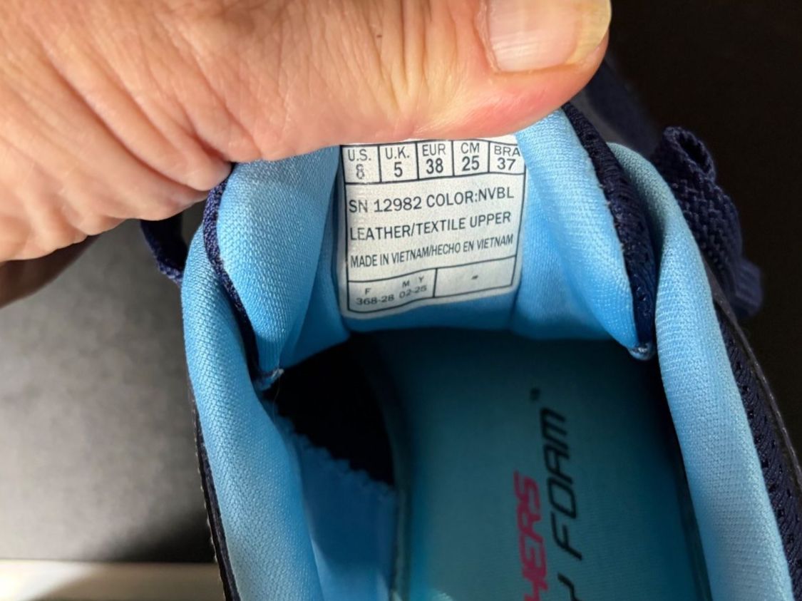 Skechers Scarpe da donna: Damen Sketcher Gr. 38 – Usato da Obergösgen venduto da Andre118 3