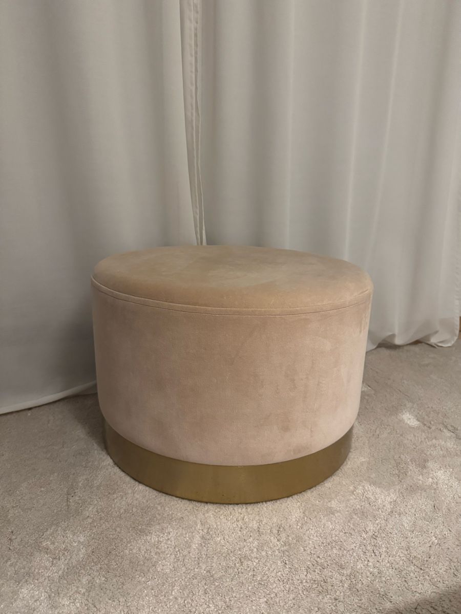 Westwing Hocker: Pouf Rosa Gold 60cm – Gebraucht aus Hausen AG von NiVaMa