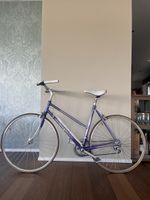 Altes Damenfahrrad, guter Zustand