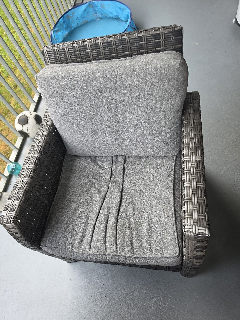 Sofas: Gartenlounge – D'occasion à Küttigen par SweetChaiLemon 4