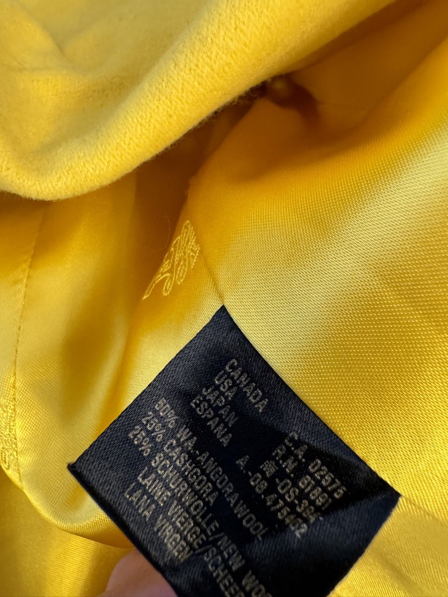 Escada Giacche: Escada Blazer Vintage Wolle – Usato da Obfelden venduto da tan_9lj9 8