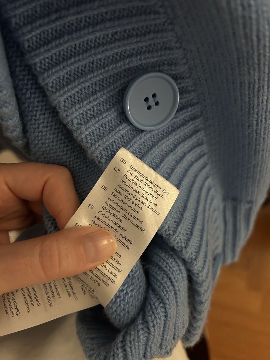 Cos Jacken: COS Cardigan – Neu (gemäss Beschreibung) aus Zürich von myr_ww6c 2