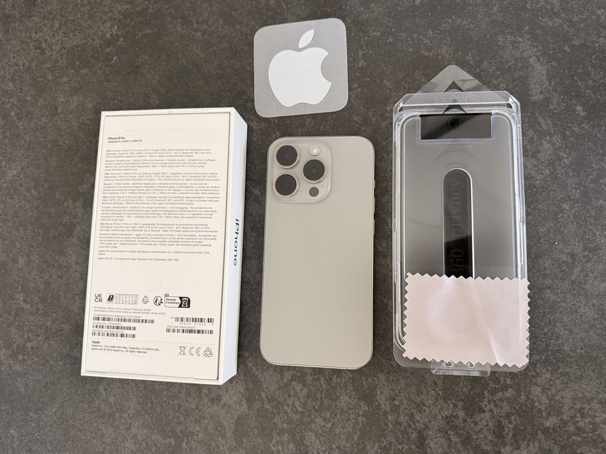 Apple Handys / Smartphones: iPhone 15 Pro, 256 GB, guter Zustand – Gebraucht aus Berikon von nathalie810