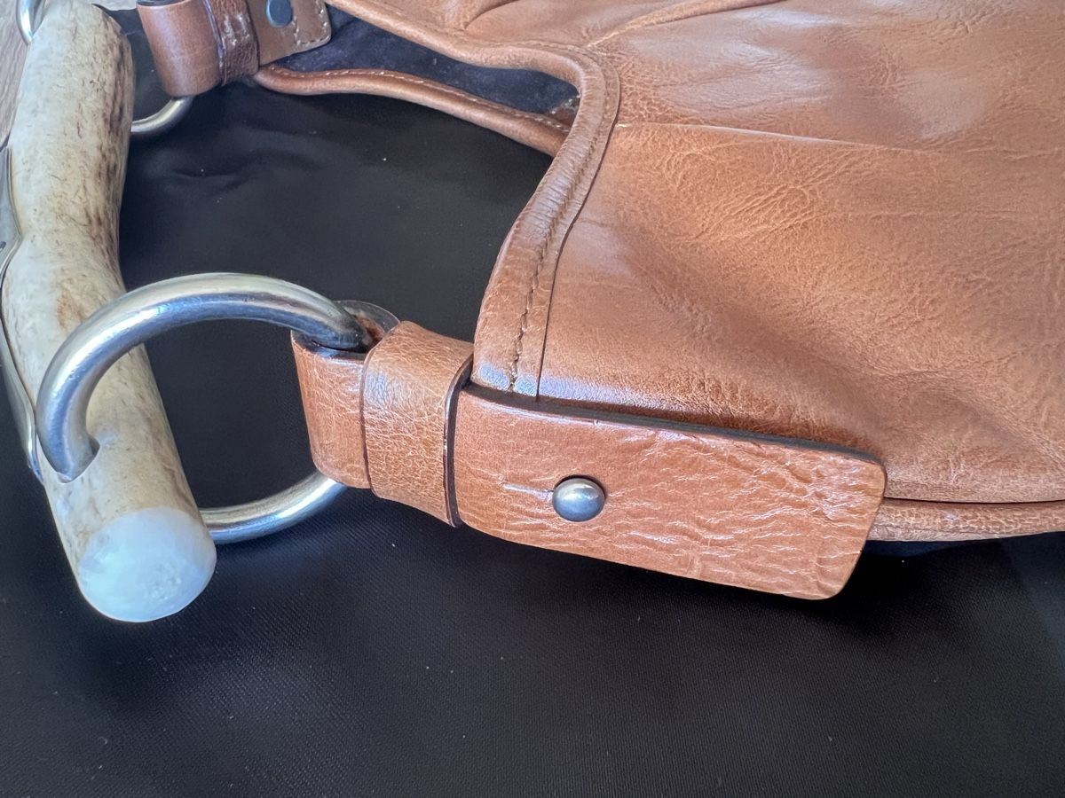 Saint Laurent Borse: Yves Saint Laurent Mombasa – Usato da Thalwil venduto da zso_g7vg 7