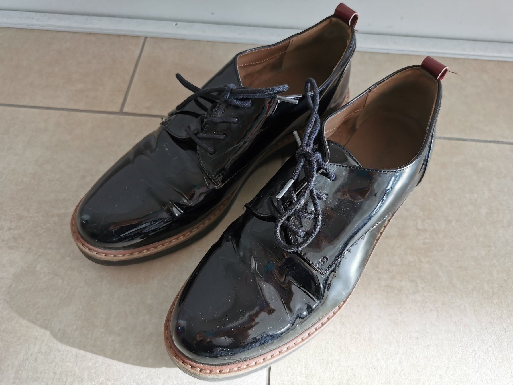 Scarpe da donna: Halbschuhe / Stiefeletten - Grösse 40 – Nuovo (secondo la descrizione) da Rickenbach b. Wil venduto da VeryLovelyThings 2