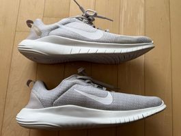 Nike Turnschuhe Schuhe Damen Gr.8 = 42 Flex Experience 12