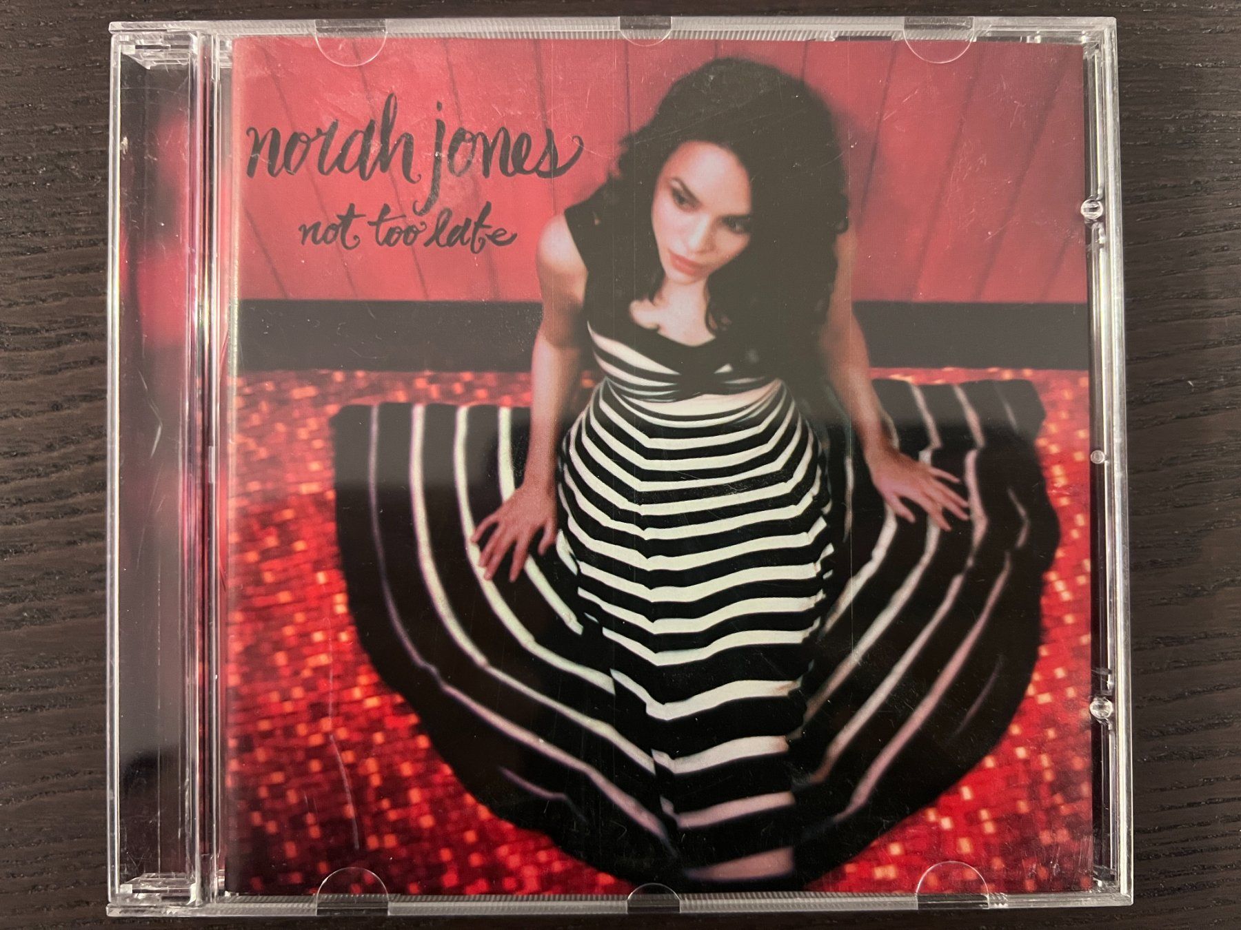 CDs: Norah Jones - Not Too Late – Gebraucht aus Zürich von MusikFreunde