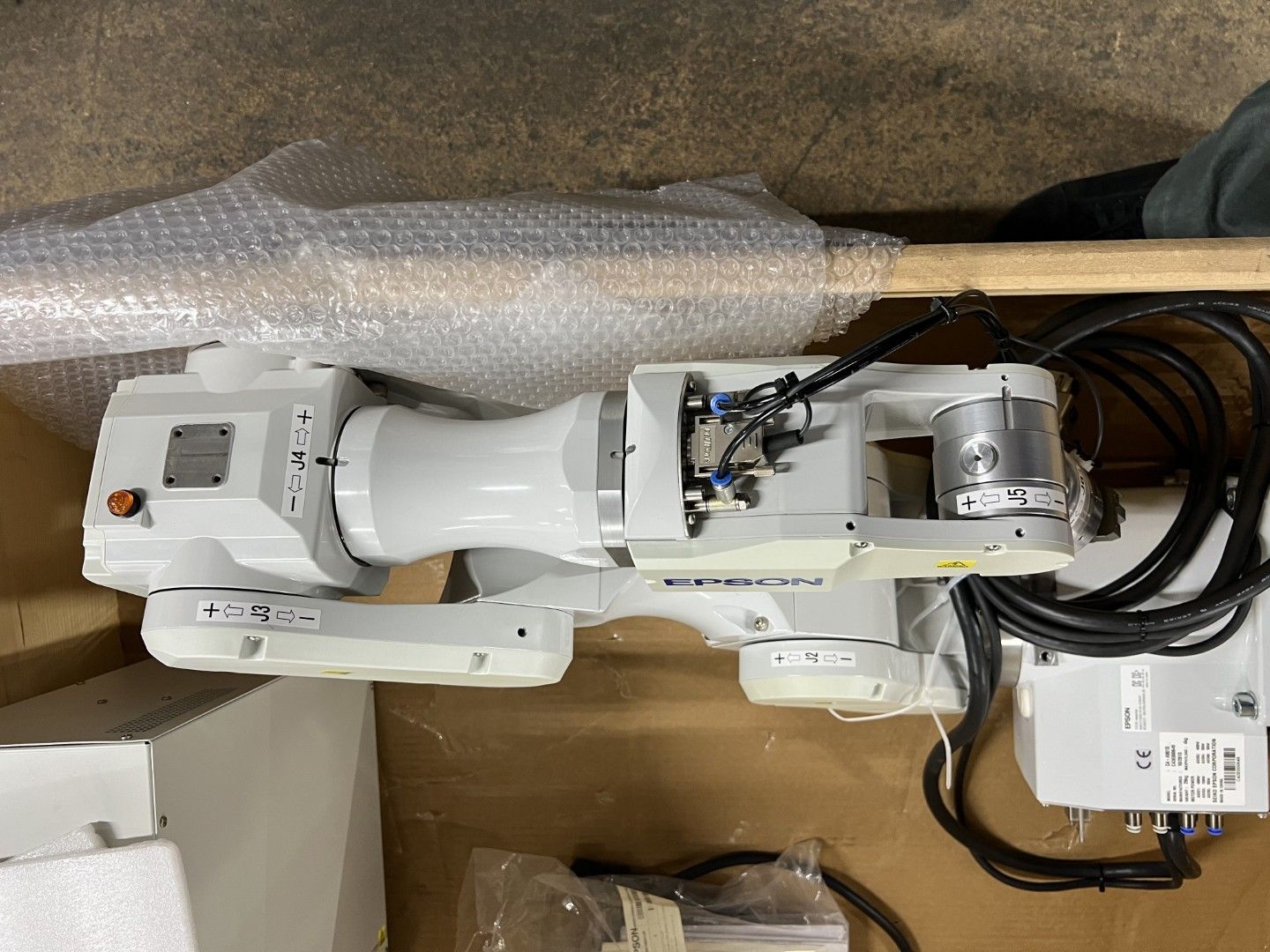 Alle Werkzeuge: Roboter Epson C4-A901S inkl. RC700 Steue – Gebraucht aus Zuchwil von dragosmd-maschinen 2