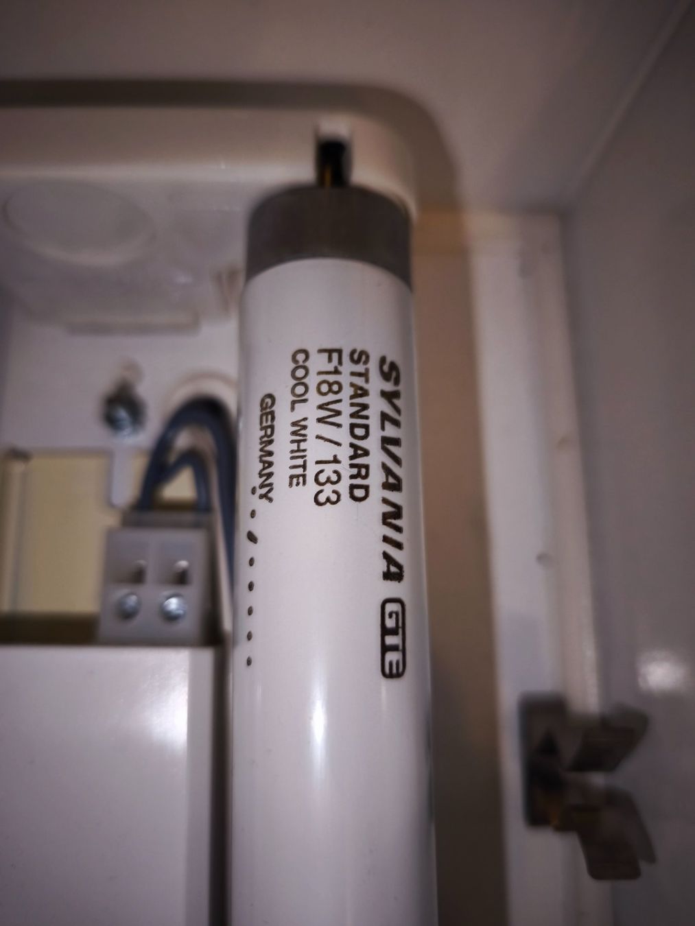 Lampade: Balkenleuchte – Nuovo e nell'imballaggio originale da Bauma venduto da Baumgartner04 6