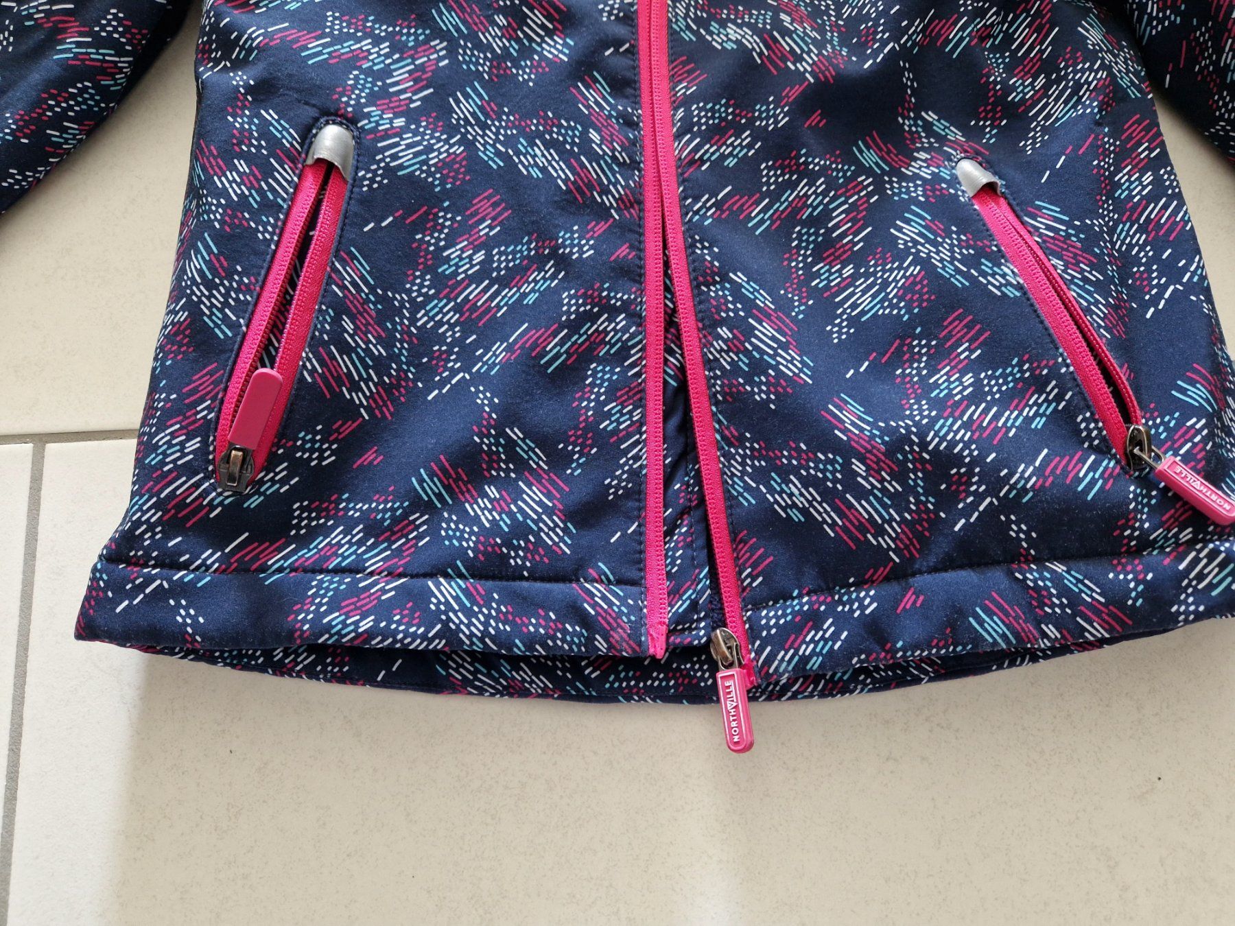 C&A Jacken & Mäntel: Size 122 Softshell Jacket – Gebraucht aus Gibswil von kweny 3