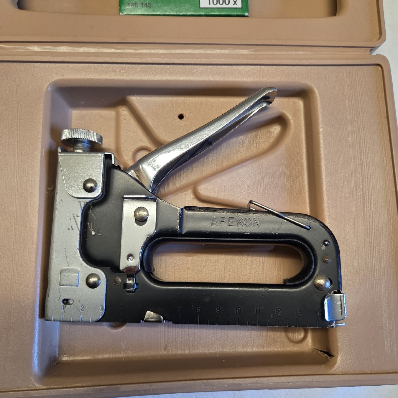 Bostitch Alle Werkzeuge: Tacker mit Klammern – Gebraucht aus Stans von Ducati16 4