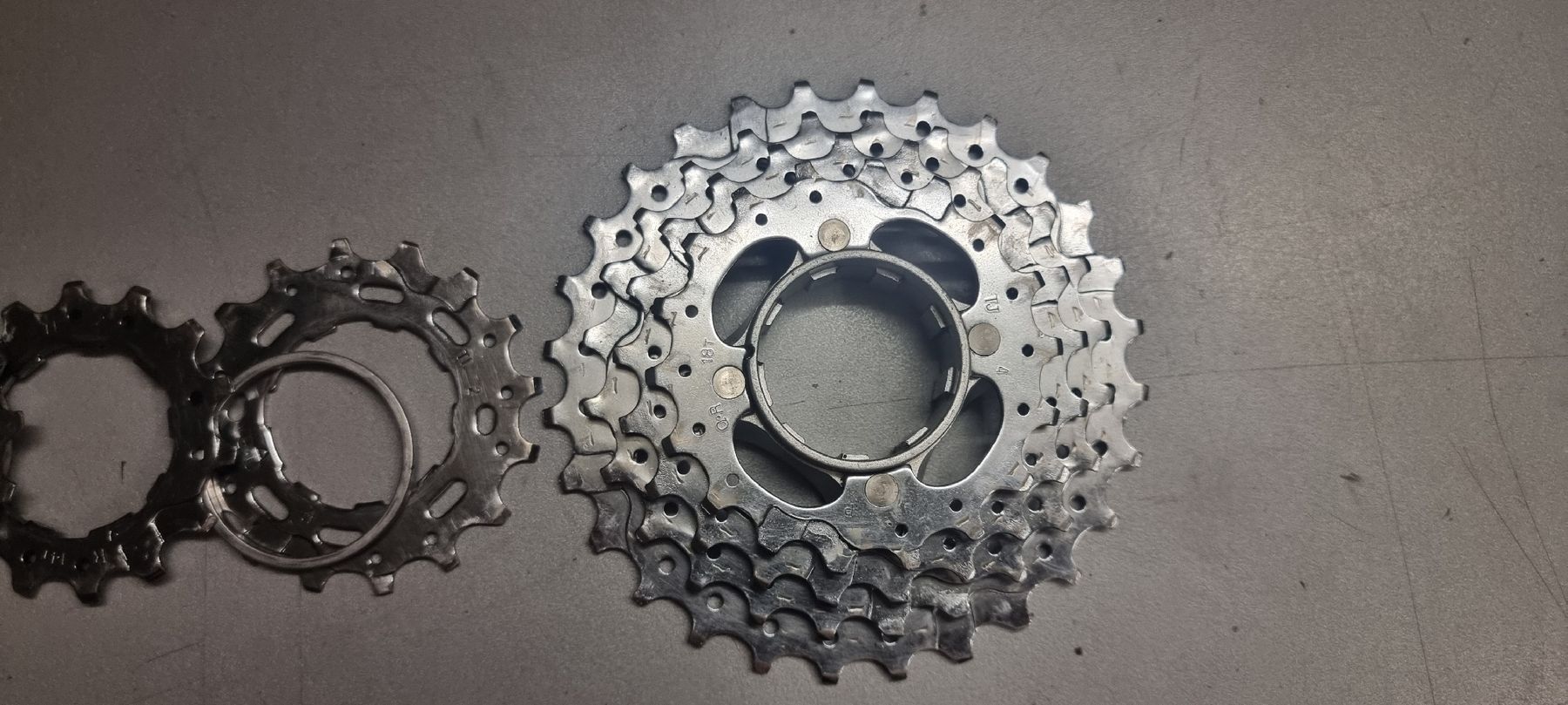 Shimano Pezzi di ricambio: Shimano XT M737 Kassette  – Usato da Seon venduto da Stibinio 2