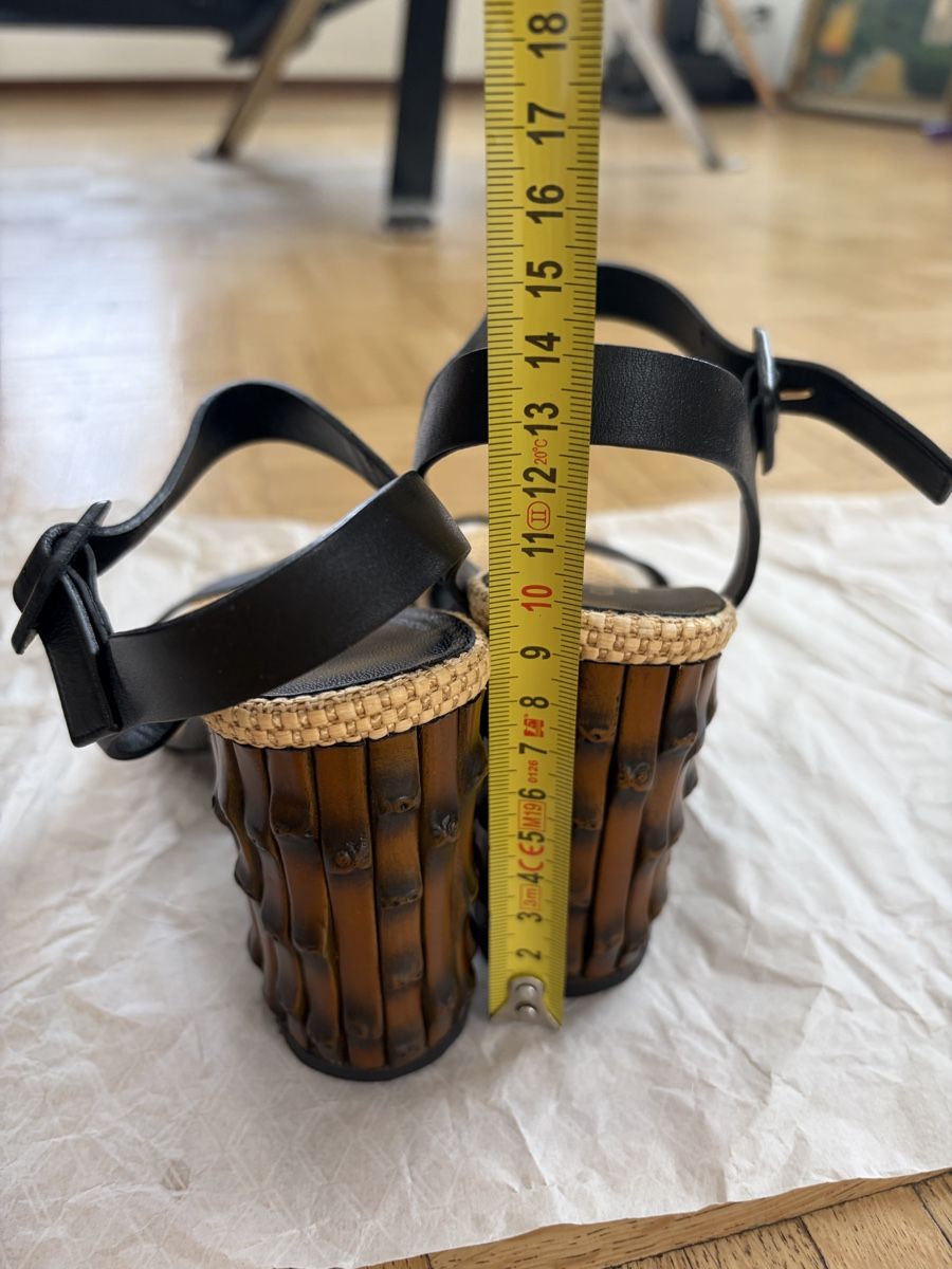 Gucci Scarpe da donna: New Gucci sandals 38 – Nuovo (secondo la descrizione) da Baar venduto da ViennaG 3