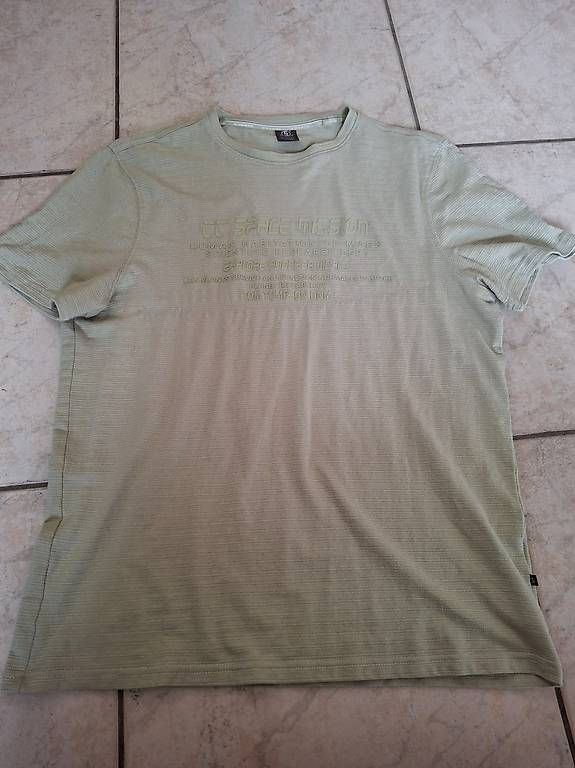 T-shirt: Hellgrünes T-Shirt Tom Tompson – Nuovo (secondo la descrizione) da Gurzelen venduto da sim_rsz9