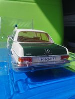 Mercedes Benz Strich Acht POLIZEI