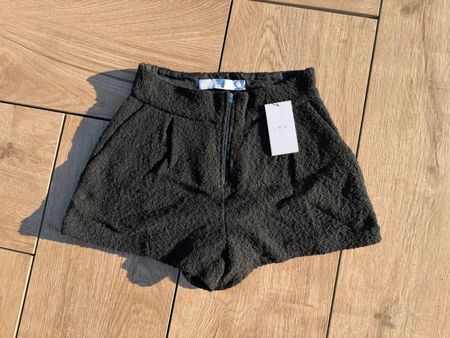Short IRO Paris TEDDI – Effet bouclette noir – Taille 40