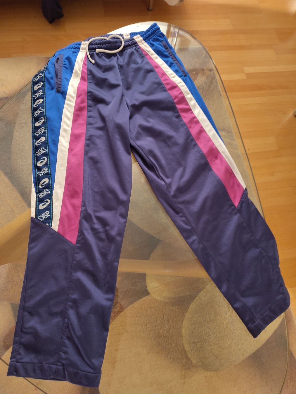Costumes, combinaisons de sport et fonctionnelles: Trainer Anzug/tracksuit – D'occasion à Wetzikon ZH par m.n.i.gantenbein 3