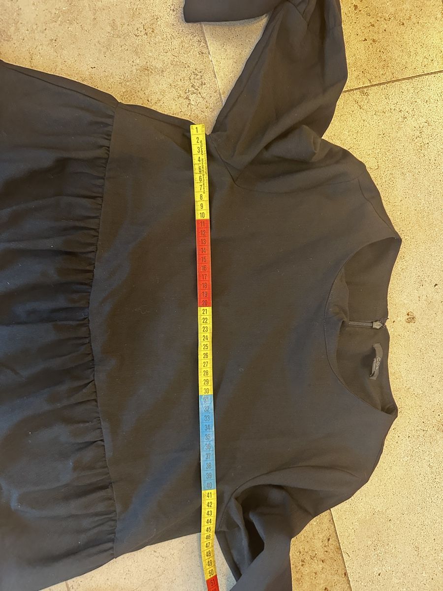 Cos Maglioni & Felpe: COS Pullover schwarz Grösse 34  – Usato da Buchs SG venduto da Sunie 2