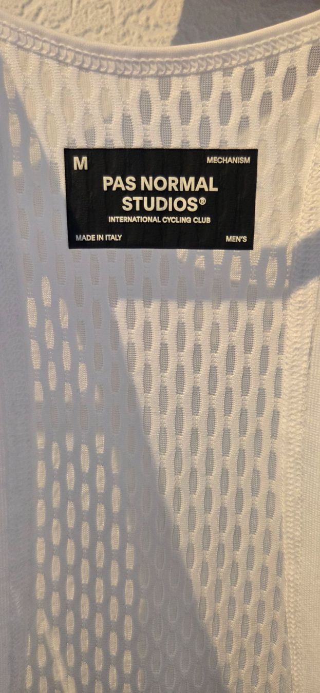Pas Normal Studios Pantalons: PAS NORMAL STUDIOS MECHANISM BIB Men Gr. M Braun – Neuf (Voir description) à Holziken par sim_csb7 3