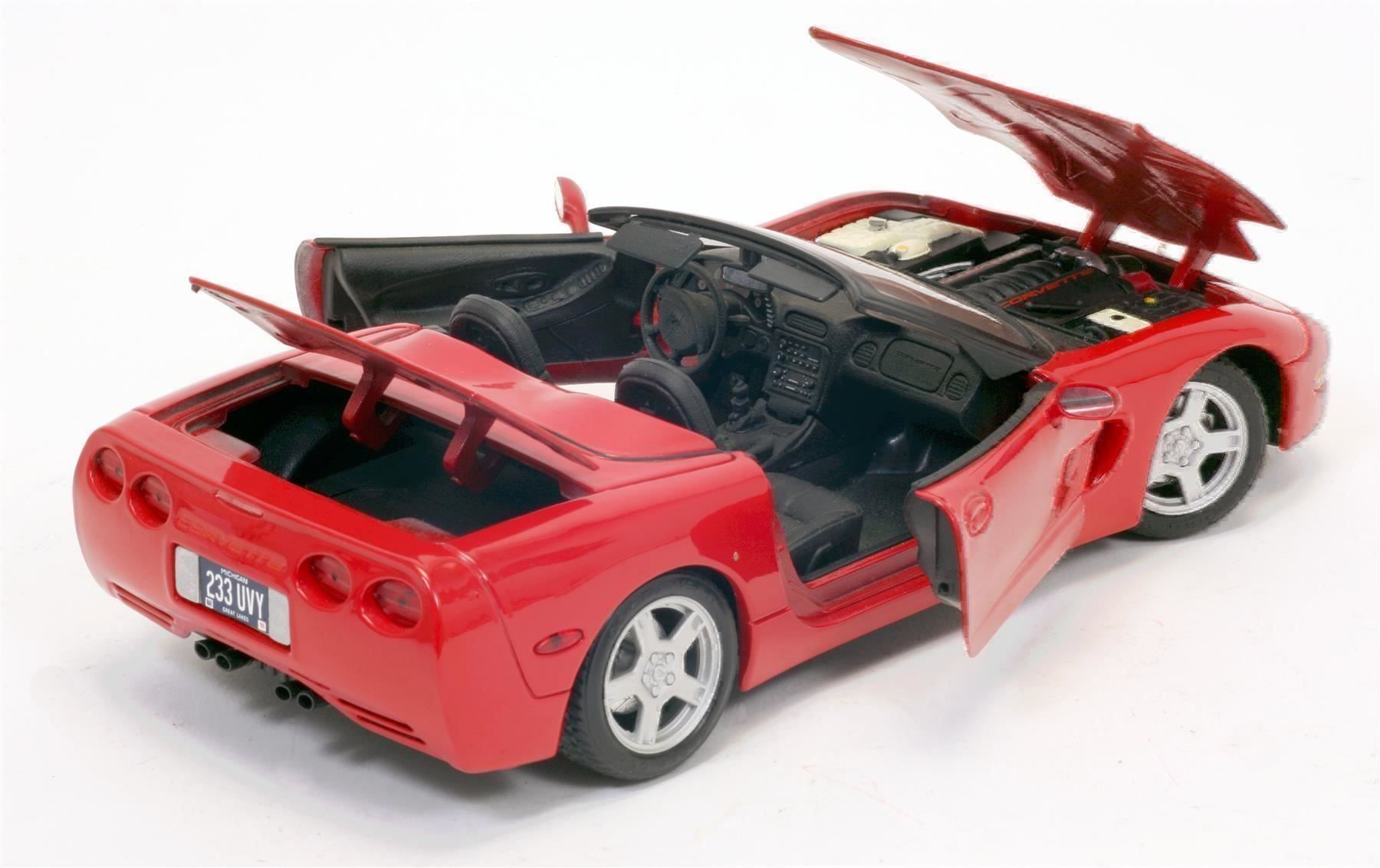 Maisto Modellini d'auto: Chevrolet Corvette 1998 1:18 Maisto – Usato da Bassersdorf venduto da Sugo 5