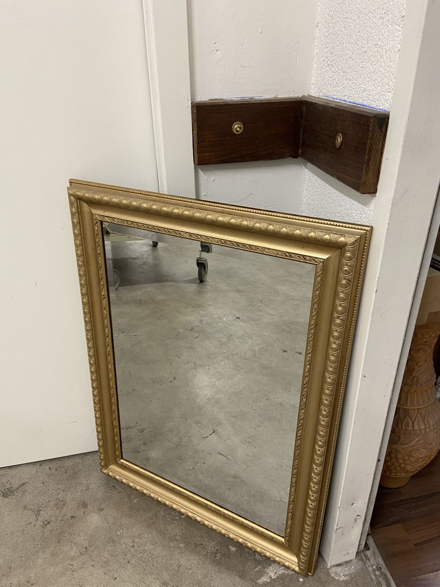 Specchi: Wandspiegel mit Facettierte Glas – Usato da Dietikon venduto da brocki-eyra 4